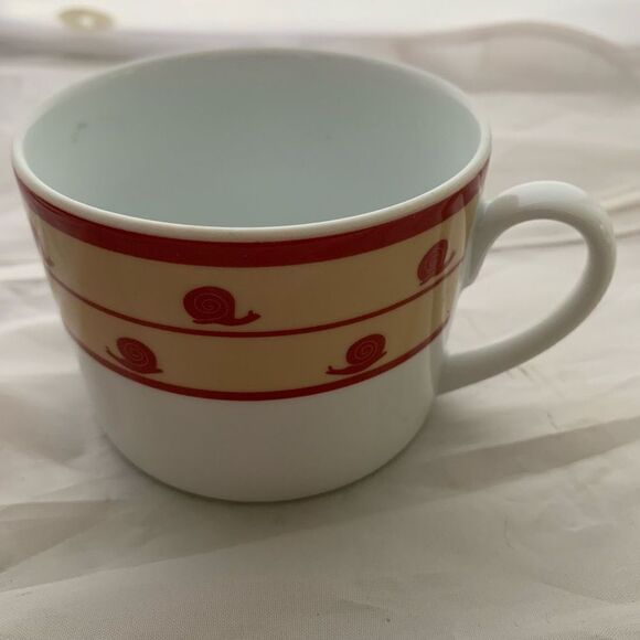 Bridget Dobson Escargot-Go Red/Tan Small Cup - Picture 2 of 7